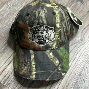 Mossy Oak Fishing For Freedom Camouflage Baseball Hat
